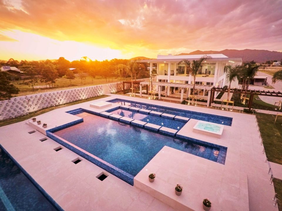 Condomínio Aqualina Lake Club Condomínio Aqualina Lake Club