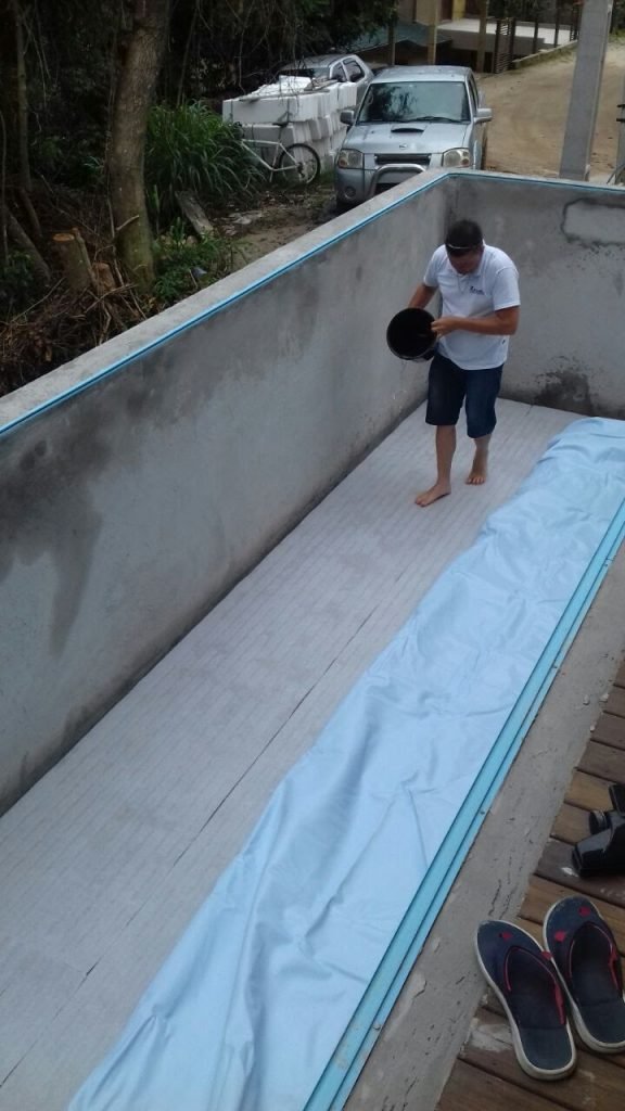 Serviços de piscinas de concreto, vinil e fibra Serviços de piscinas de concreto, vinil e fibra