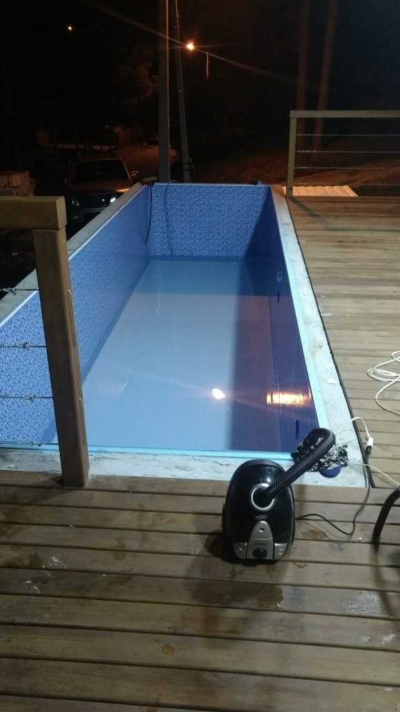 Serviços de piscinas de concreto, vinil e fibra Serviços de piscinas de concreto, vinil e fibra