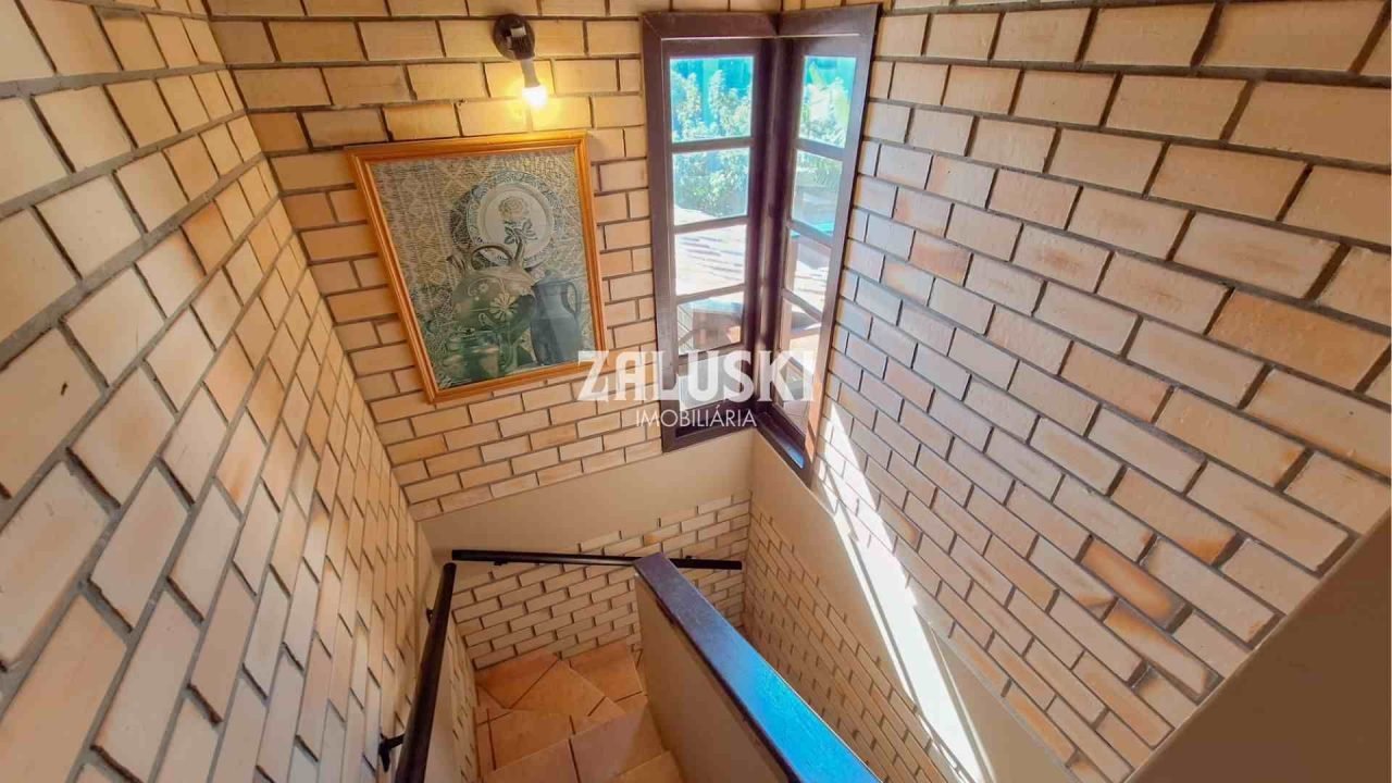 Casa a venda em Garopaba vista para o mar