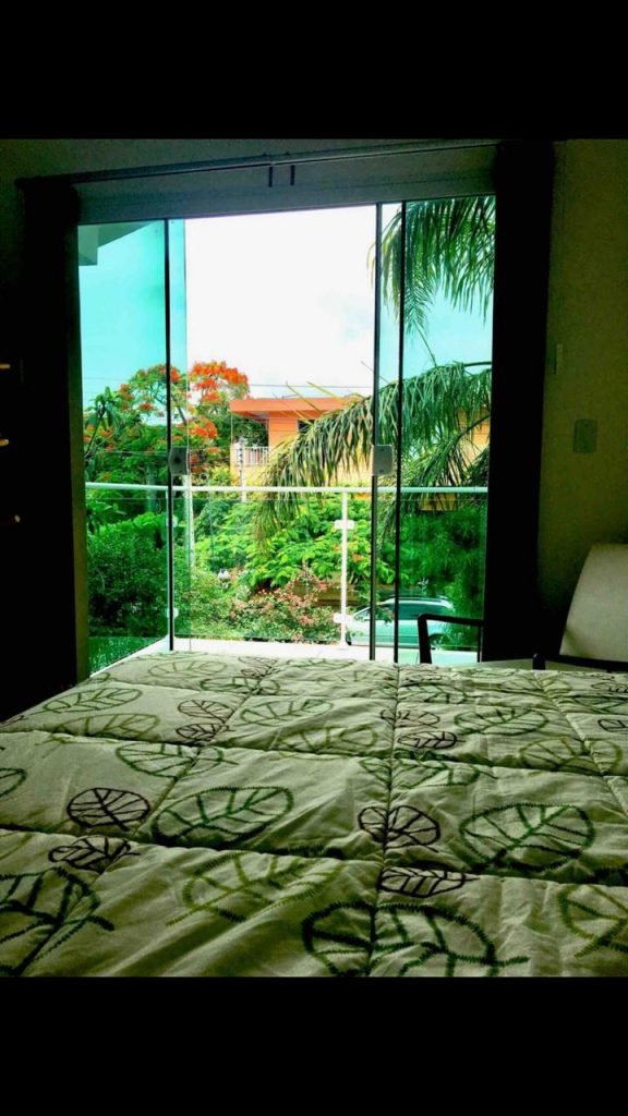Casa a venda próximo da praia do centro de Garopaba! (96m²) Casa a venda próximo da praia do centro de Garopaba! (96m²)