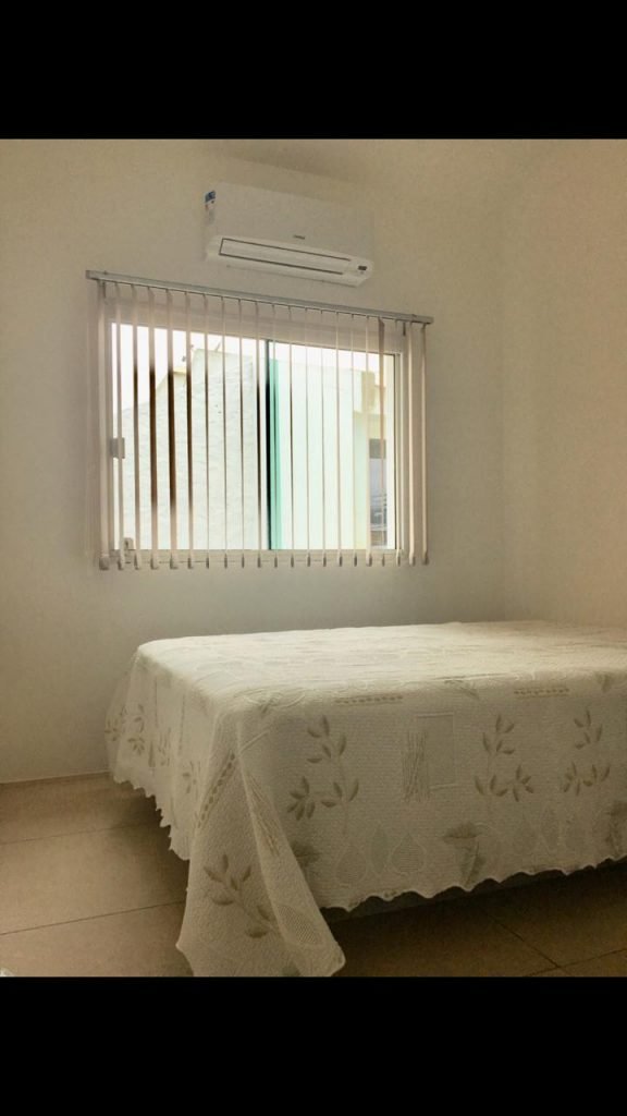 Casa a venda próximo da praia do centro de Garopaba! (96m²) Casa a venda próximo da praia do centro de Garopaba! (96m²)