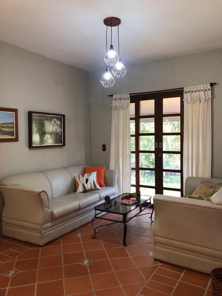 Casa para 12 pessoas na praia do Siriu em Garopaba!