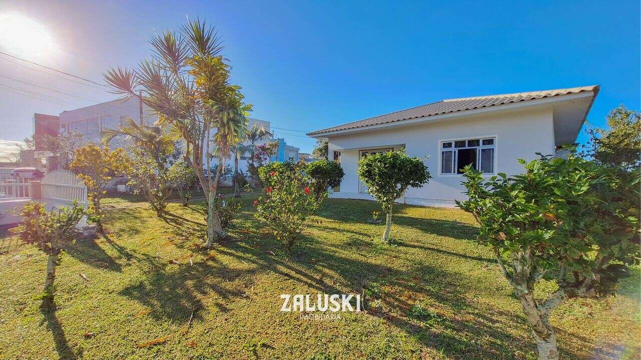 Casa à venda em Garopaba, Areias de Palhocinha (1.500m²)