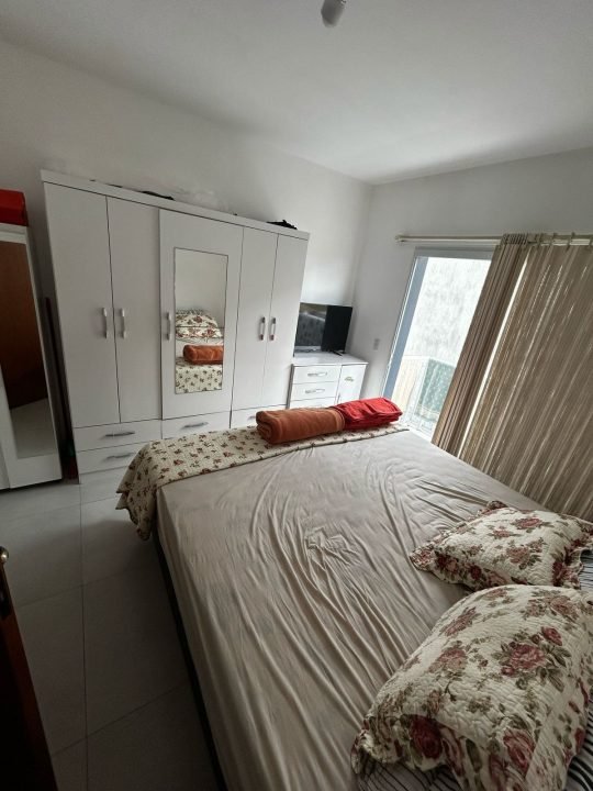 Sobrado a venda em Garopaba pertinho da praia!