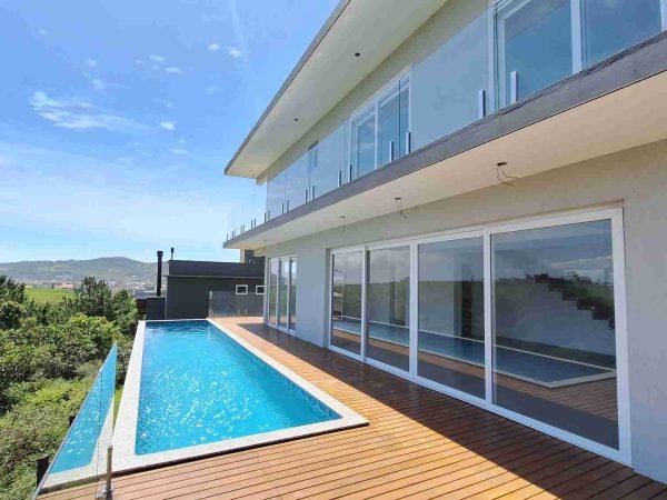 Casa em Garopaba com vista mar á venda!