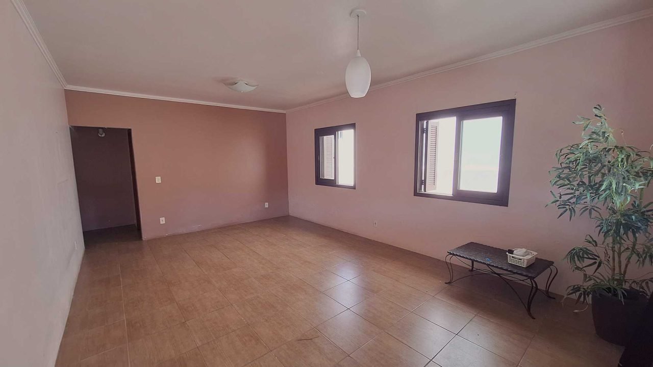 Casa com 5 dormitórios a venda em Garopaba