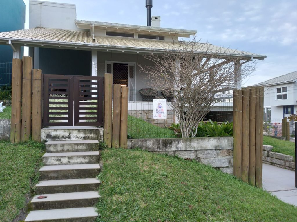 Casa em Garopaba próximo a praia (125,57m²)