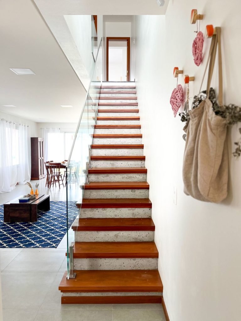 Casa moderna a venda em Garopaba, próximo do mar! (136,79m²)