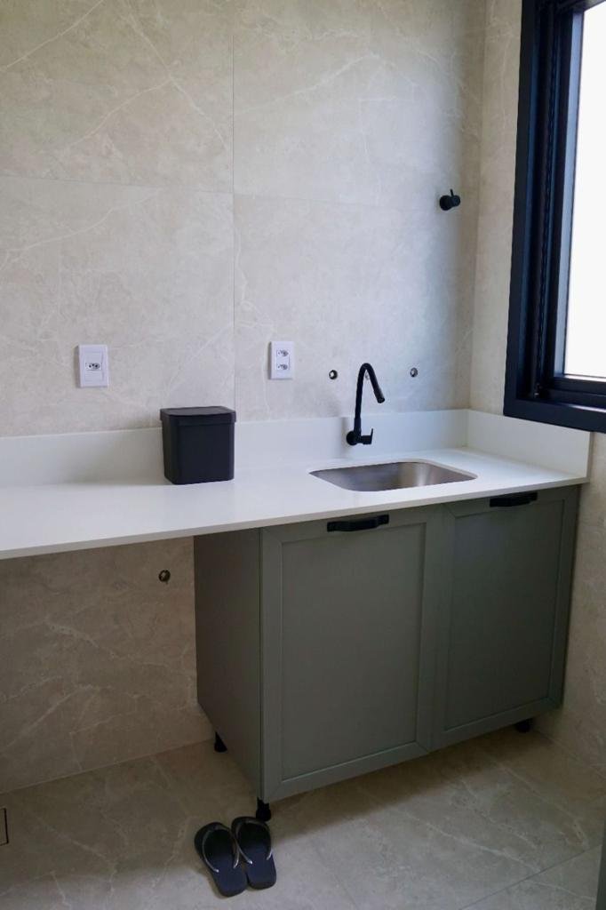 Imobiliária em Garopaba – Casa de alto padrão com linda vista!