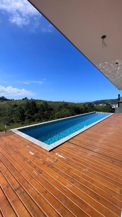 Casa em Garopaba com vista mar á venda! Casa em Garopaba com vista mar á venda!