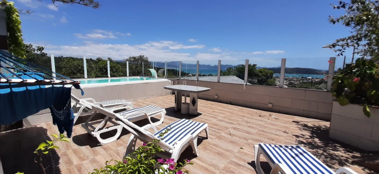 Casa com 4 dormitórios para aluguel temporada em Porto Belo! Casa com 4 dormitórios para aluguel temporada em Porto Belo!