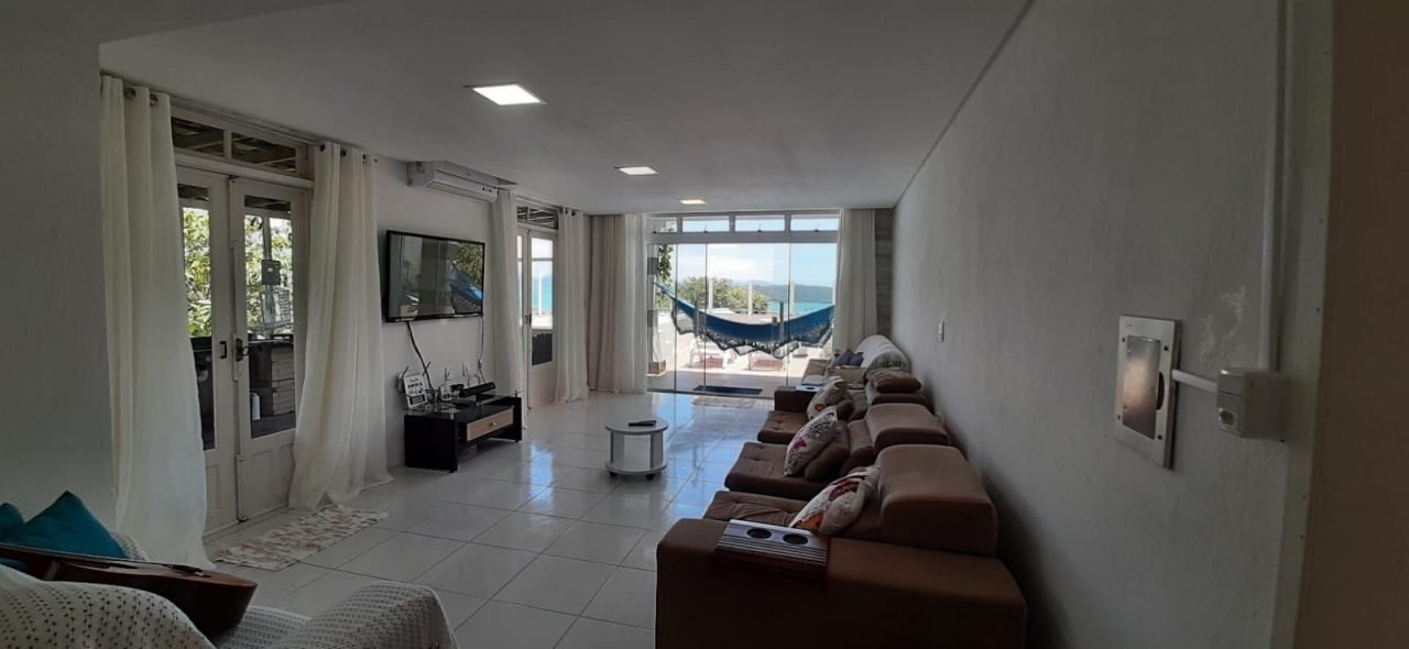 Casa com 4 dormitórios para aluguel temporada em Porto Belo! Casa com 4 dormitórios para aluguel temporada em Porto Belo!