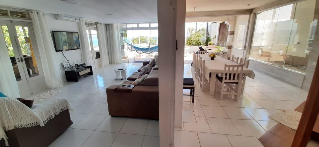 Casa com 4 dormitórios para aluguel temporada em Porto Belo! Casa com 4 dormitórios para aluguel temporada em Porto Belo!