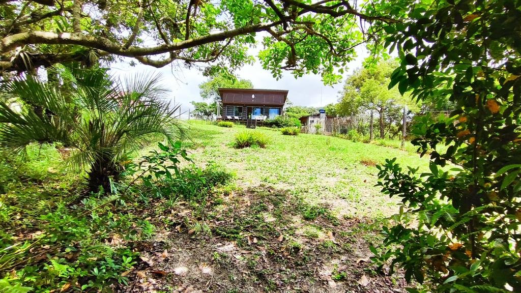 Casa pequena beira da lagoa em Imbituba, SC! (1.040m²)