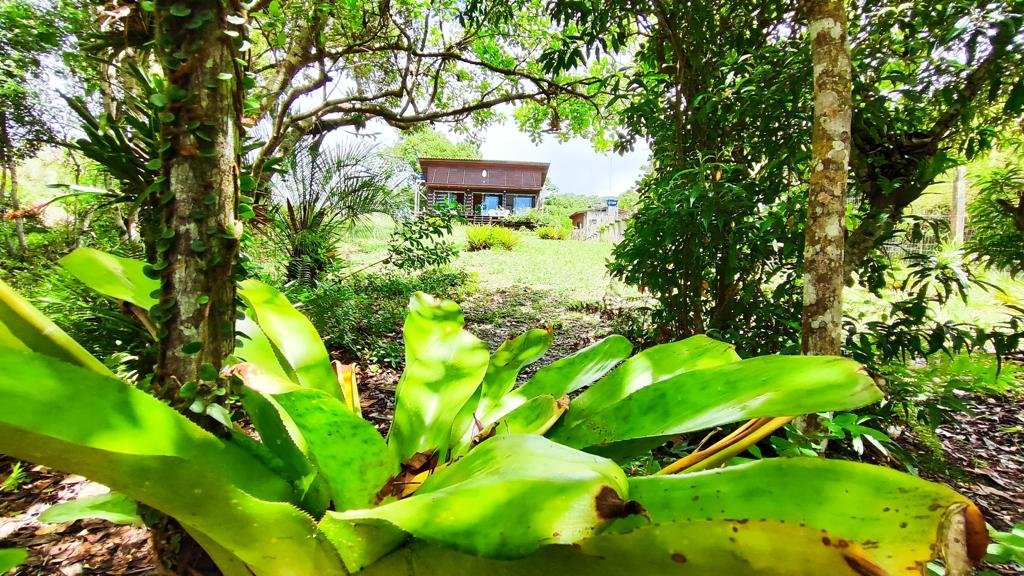 Casa pequena beira da lagoa em Imbituba, SC! (1.040m²)