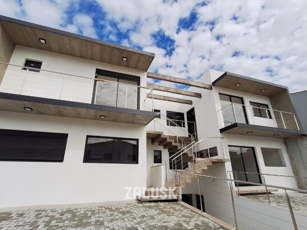 Apartamentos de 2 dormitórios à venda em Garopaba!