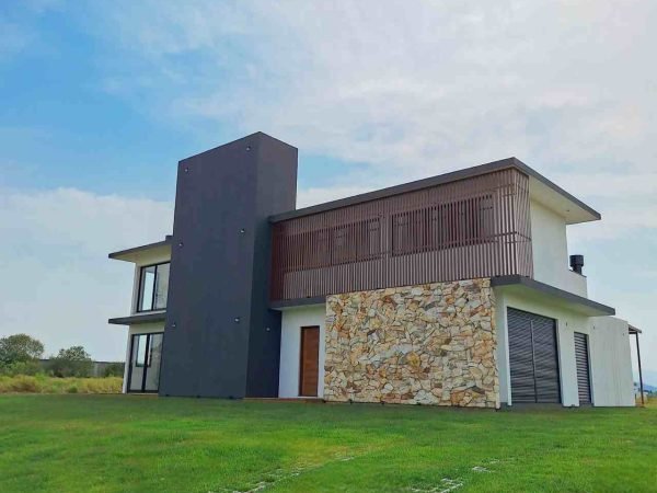 Construtora em Garopaba: Casa de alto padrão
