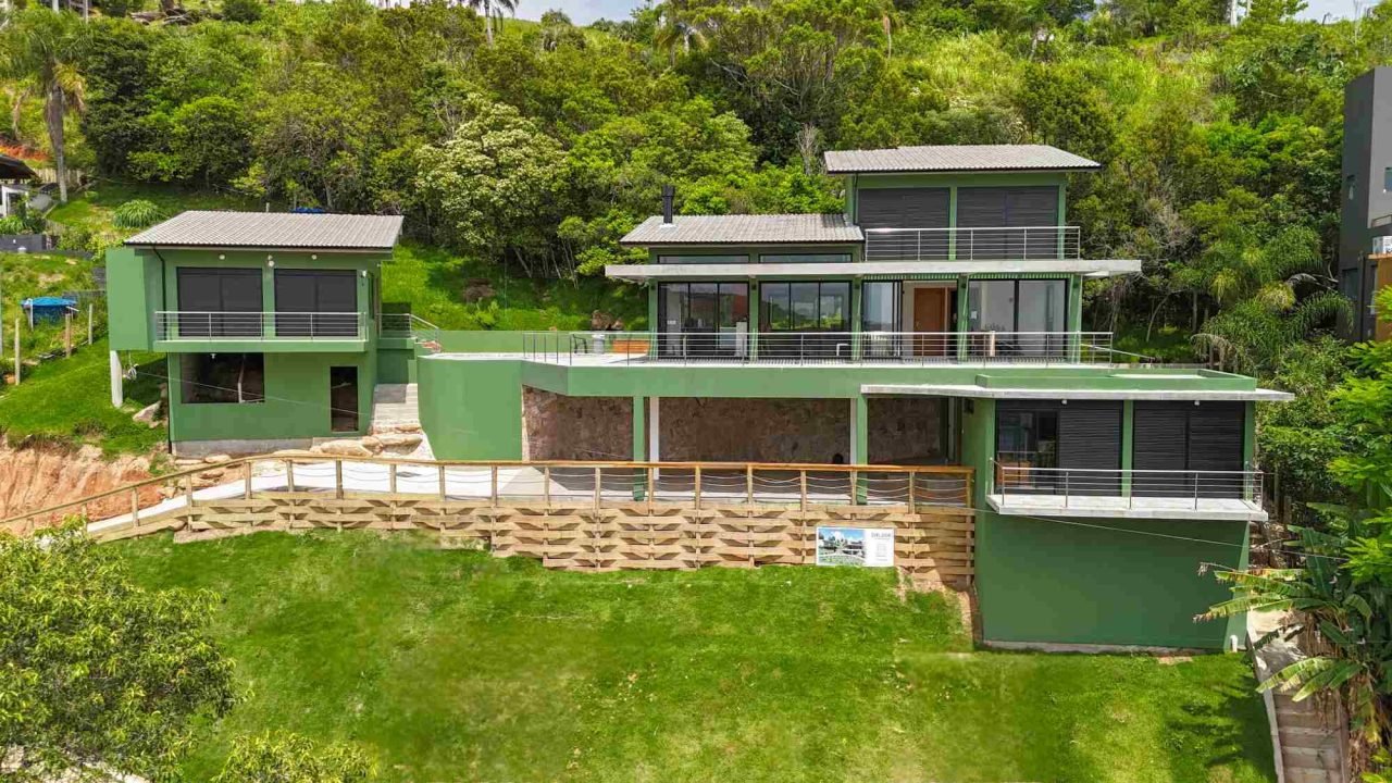 construtora em garopaba de alto padrao