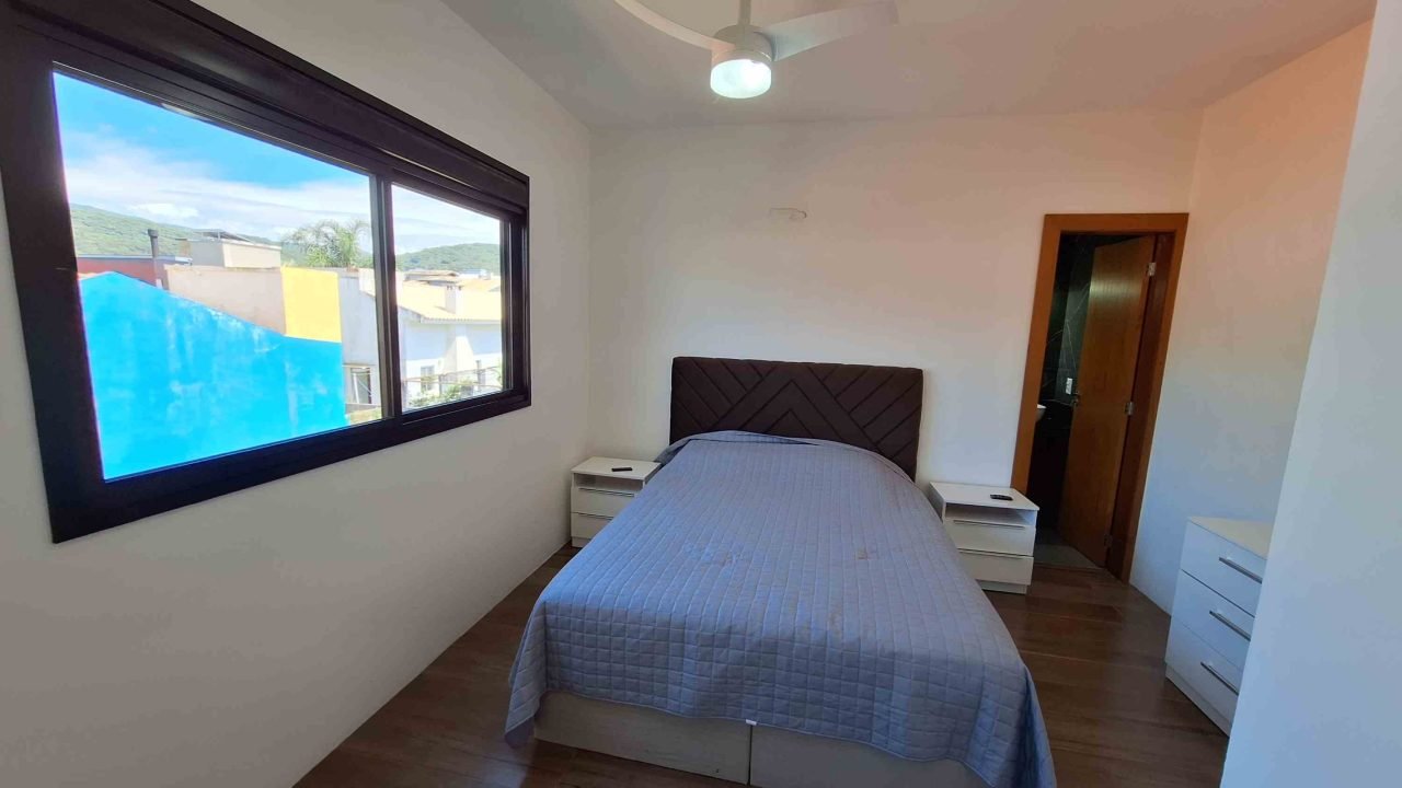 Construtora em Garopaba: Casa com 3 suítes!