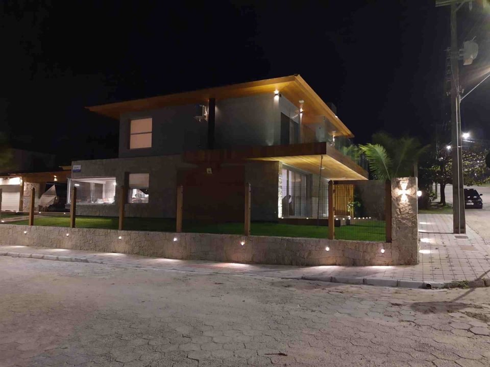 Construtora em Garopaba: Casa de Alto padrão Construtora em Garopaba: Casa de Alto padrão