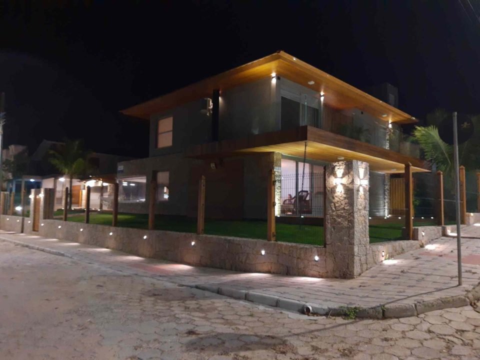 Construtora em Garopaba: Casa de Alto padrão Construtora em Garopaba: Casa de Alto padrão