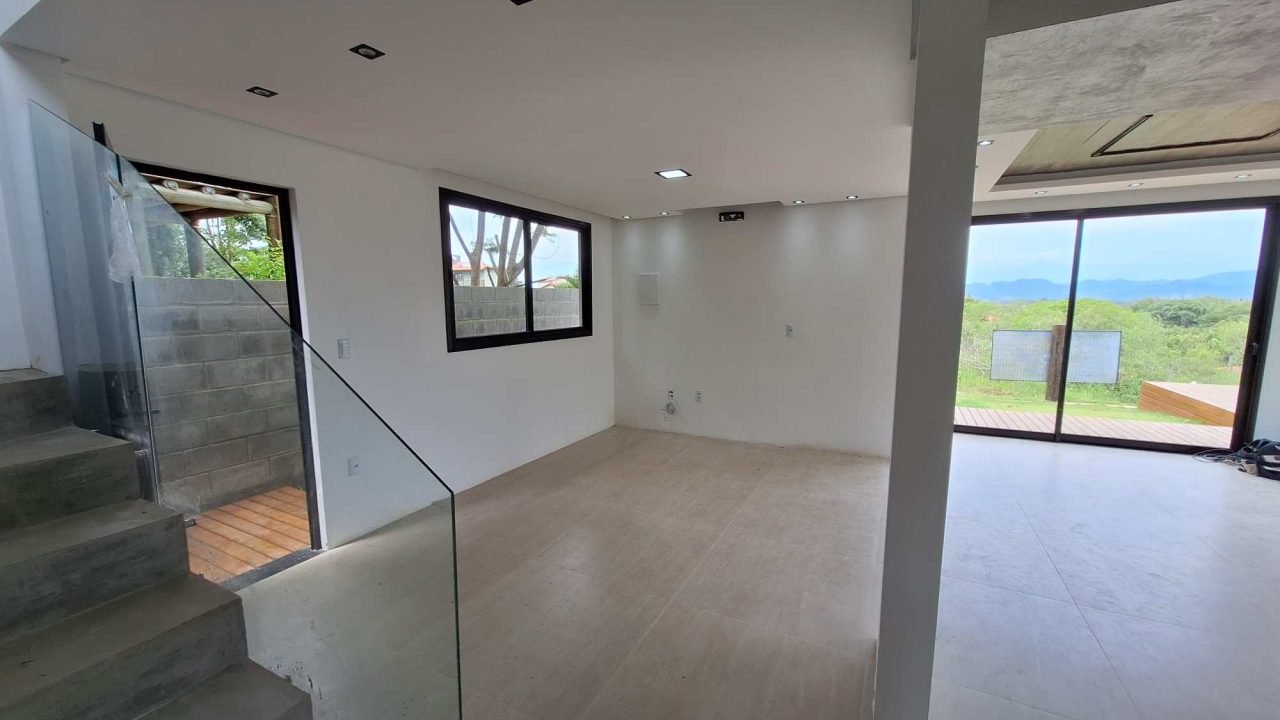 Construtora em Garopaba – Casa venda na Praia do Rosa Construtora em Garopaba – Casa venda na Praia do Rosa