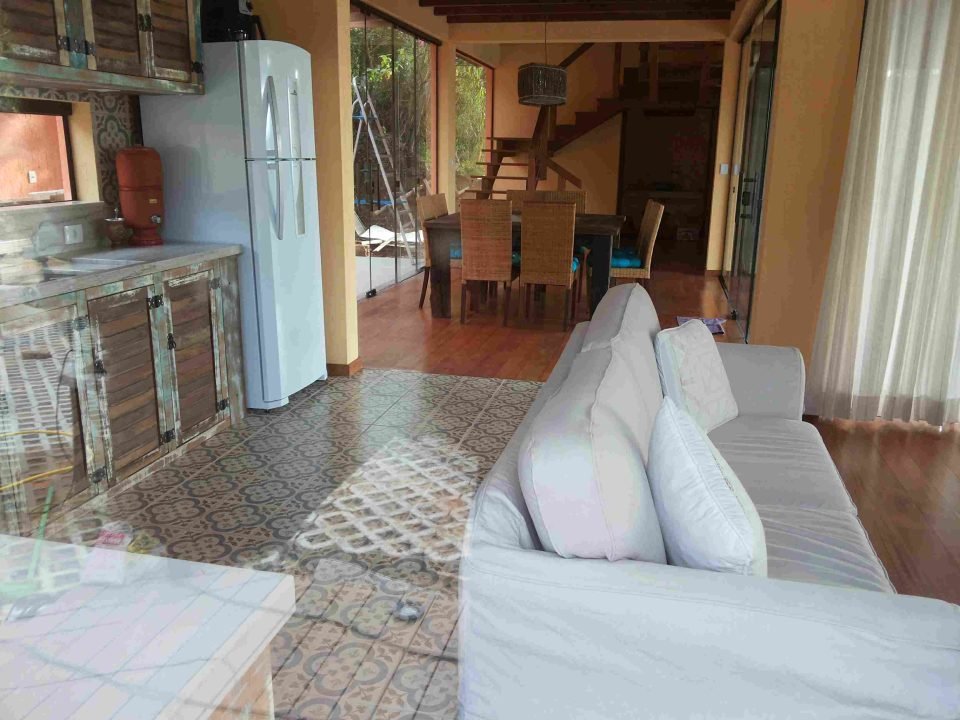 Construtora em Garopaba: Casa de madeira nobre Construtora em Garopaba: Casa de madeira nobre