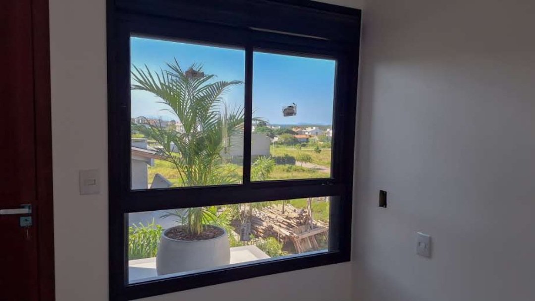 Casa à venda em condomínio fechado – Garopaba