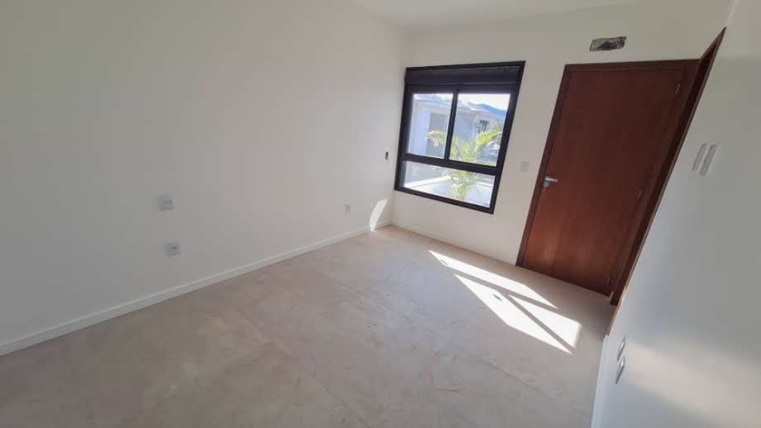 Casa à venda em condomínio fechado – Garopaba