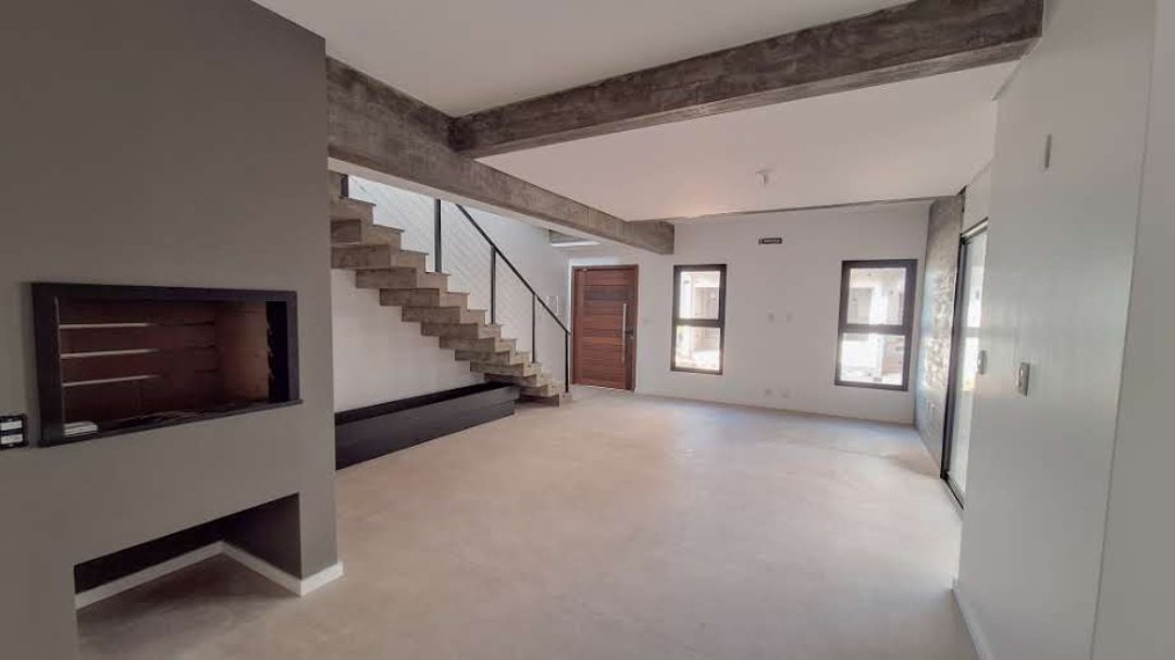 Casa à venda em condomínio fechado – Garopaba