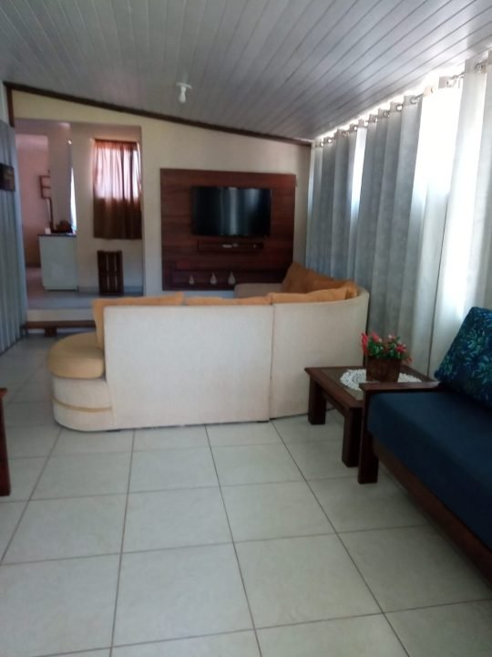 Aluguel de Temporada – Casa perto da praia de Garopaba! Aluguel de Temporada – Casa perto da praia de Garopaba!