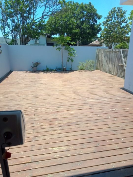 Aluguel de Temporada – Casa perto da praia de Garopaba! Aluguel de Temporada – Casa perto da praia de Garopaba!