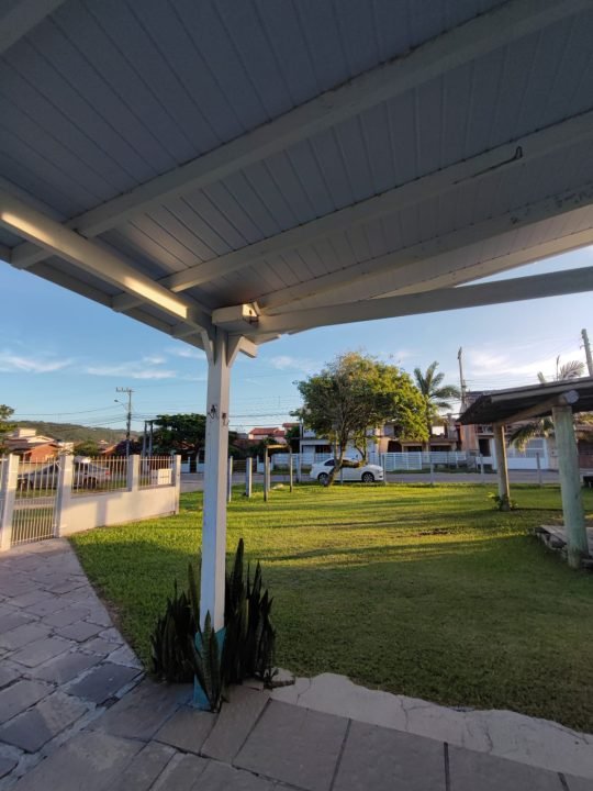 Aluguel de Temporada – Casa perto da praia de Garopaba! Aluguel de Temporada – Casa perto da praia de Garopaba!