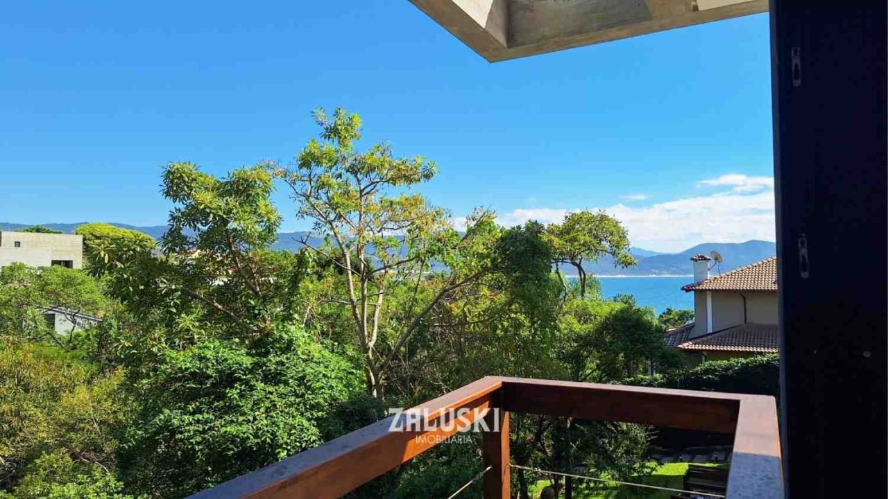 Casa alto padrão – Praia da vigia em Garopaba SC