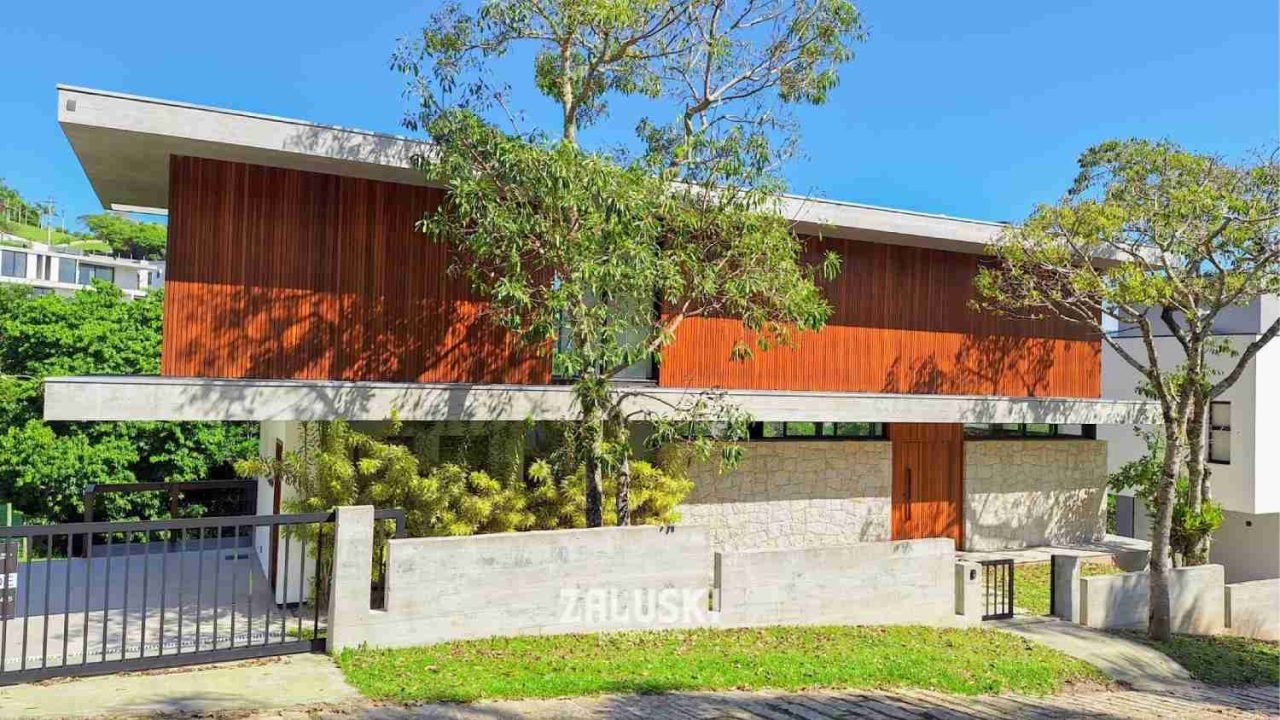 Casa alto padrão – Praia da vigia em Garopaba SC