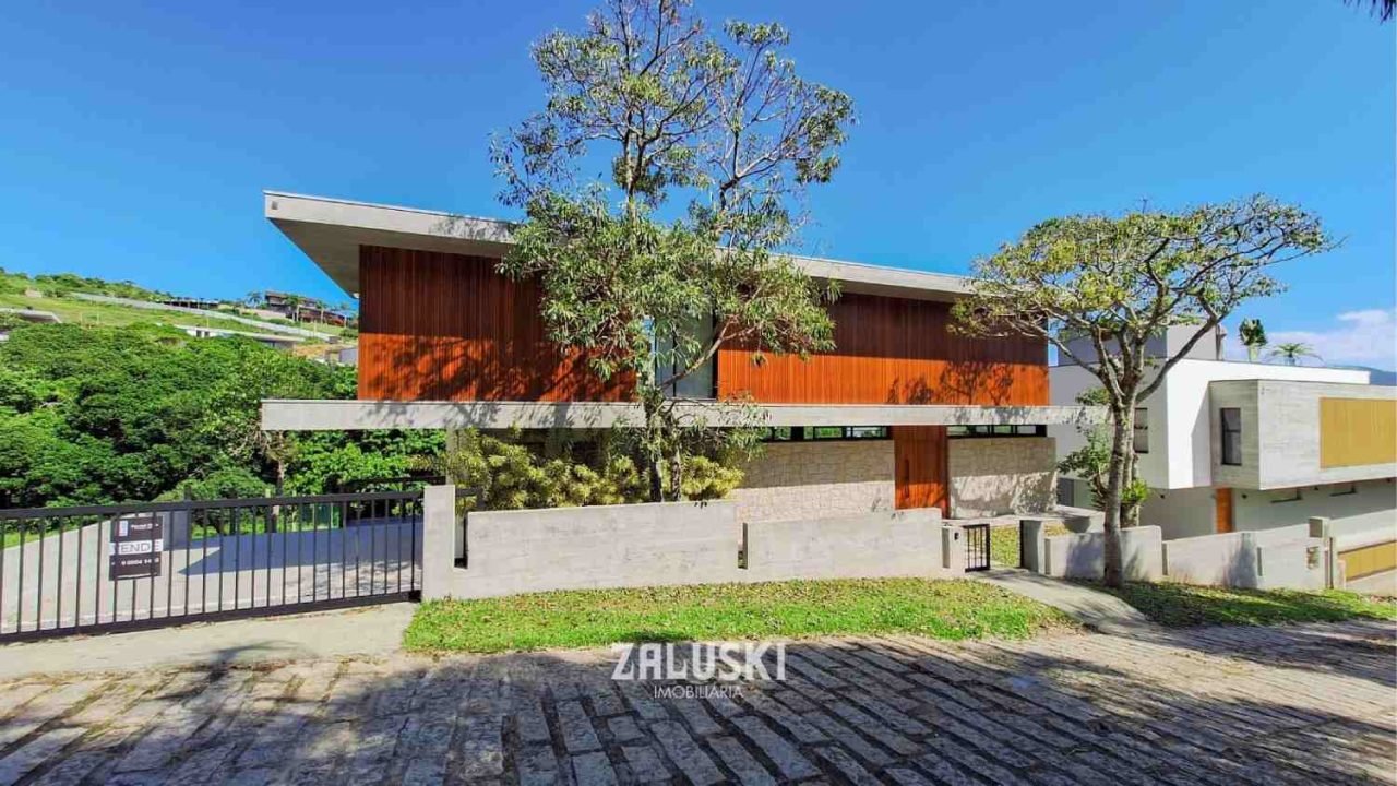 Casa alto padrão – Praia da vigia em Garopaba SC