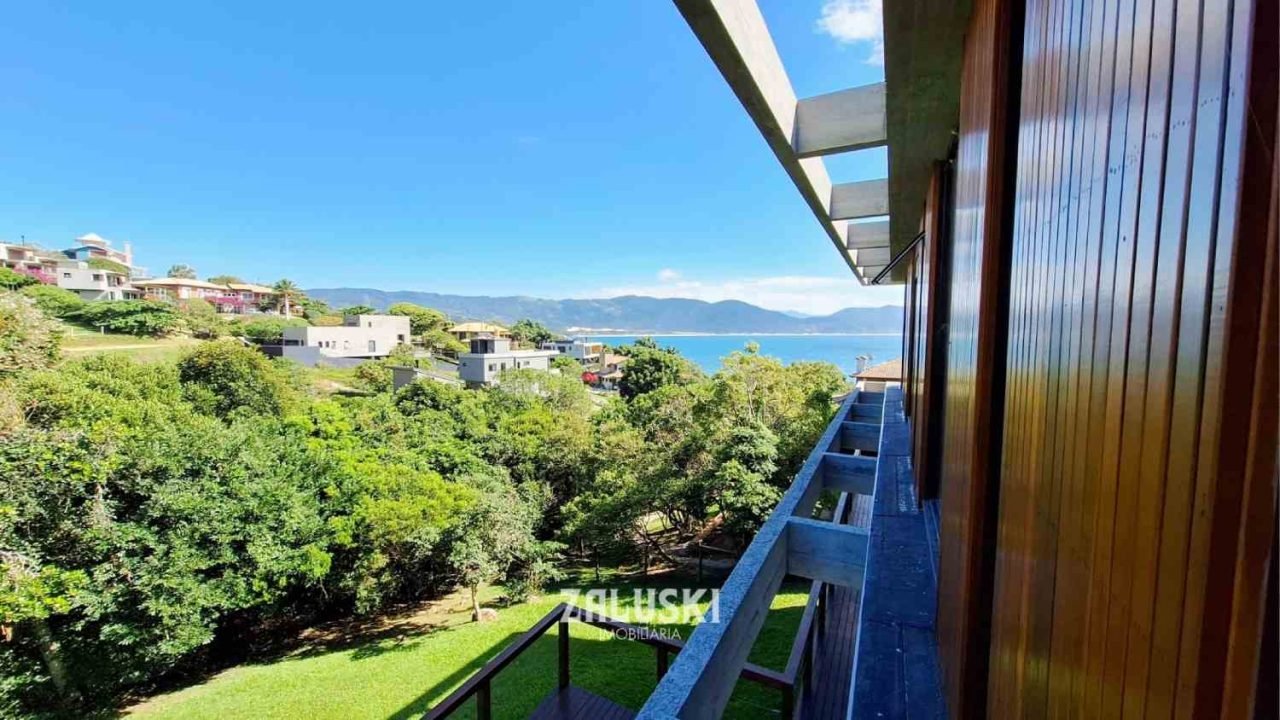 Casa alto padrão – Praia da vigia em Garopaba SC