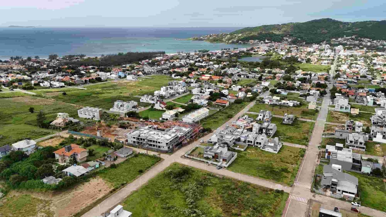 Terrenos à venda em Garopaba – Loteamento Longarone – Ferraz