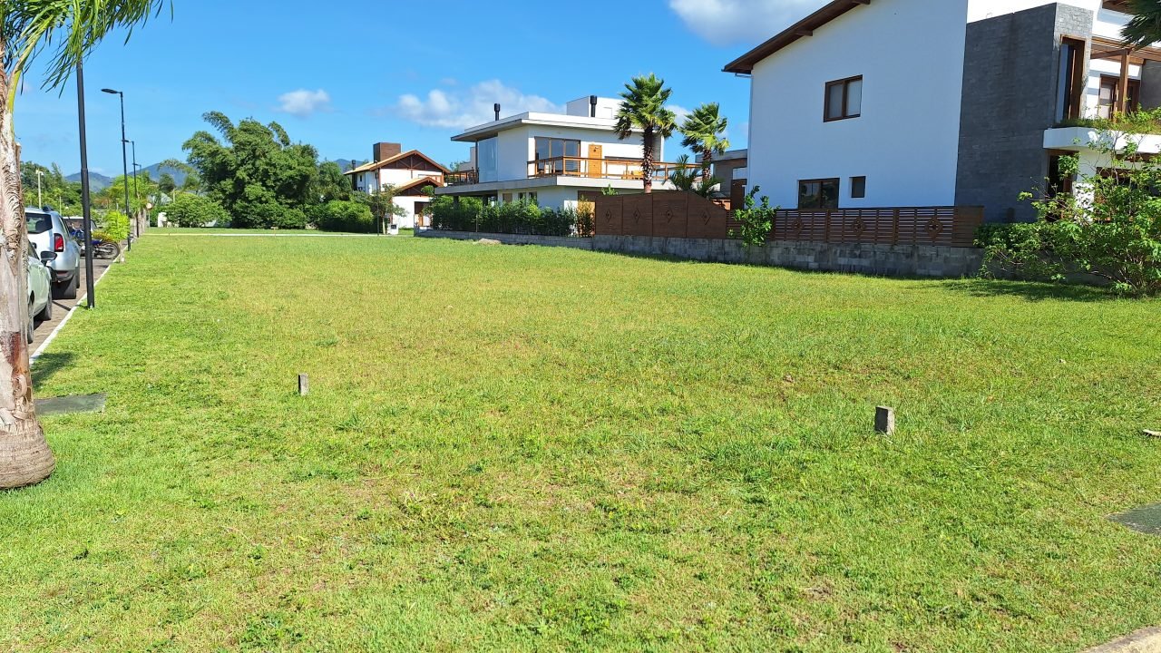 Terrenos à venda em Garopaba e região!