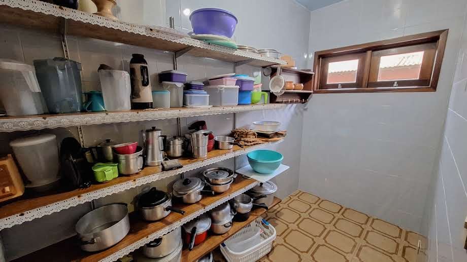 Casa frente mar em Garopaba á venda – 20m da praia e com 5 dormitórios!