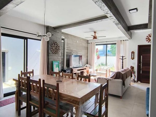 Sobrado á venda no Garopaba – Panôramico!