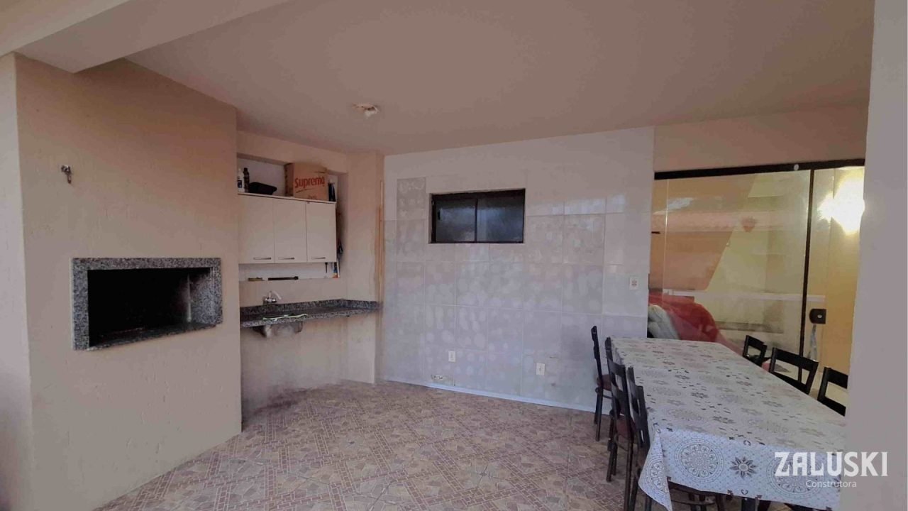 Casas á venda no Centro de Garopaba – SC