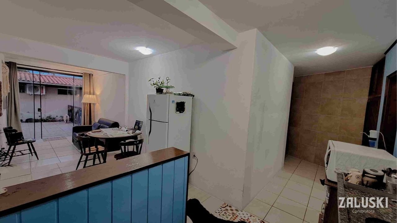 Casas á venda no Centro de Garopaba – SC