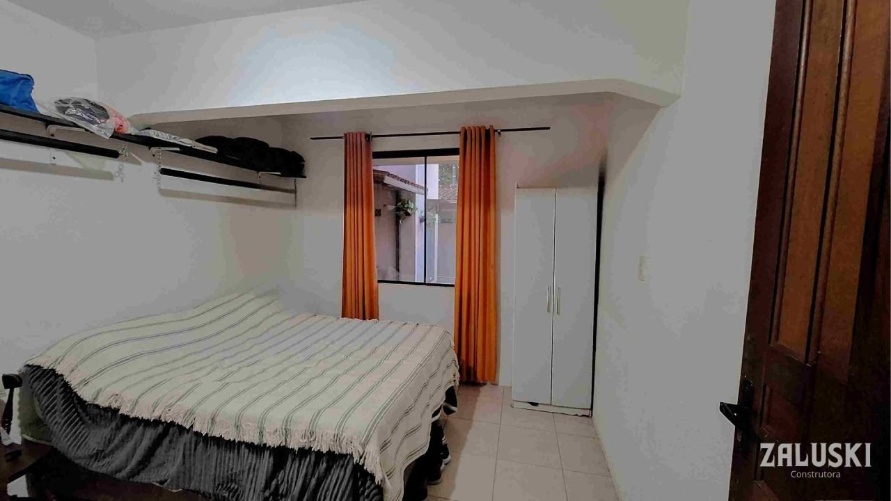 Casas á venda no Centro de Garopaba – SC