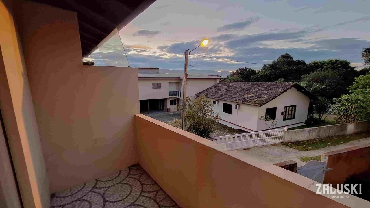 Casas á venda no Centro de Garopaba – SC