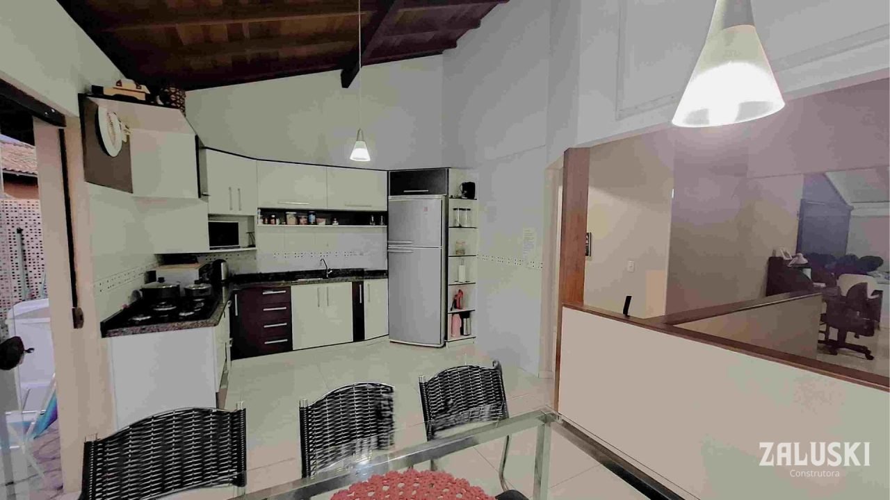 Casas á venda no Centro de Garopaba – SC