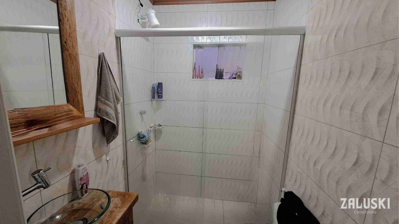 Casas á venda no Centro de Garopaba – SC