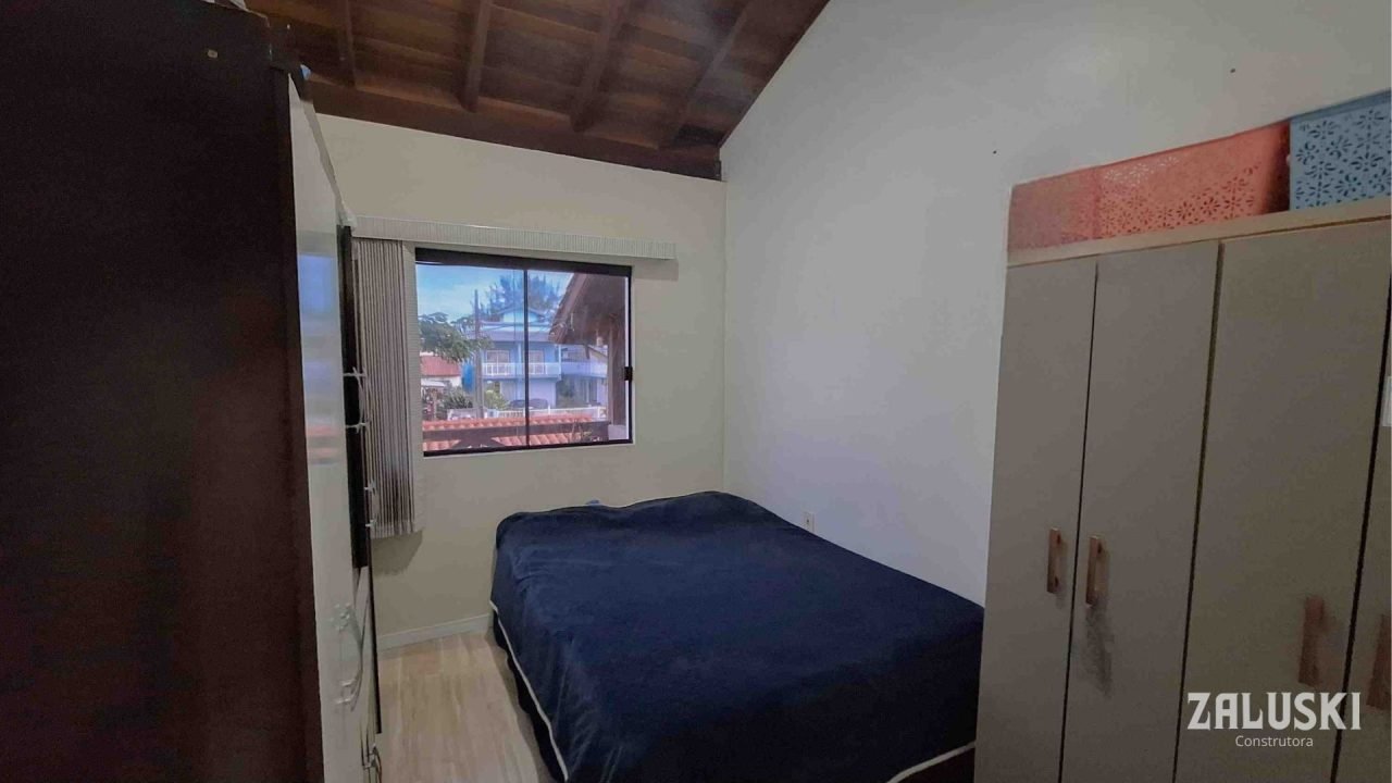 Casas á venda no Centro de Garopaba – SC