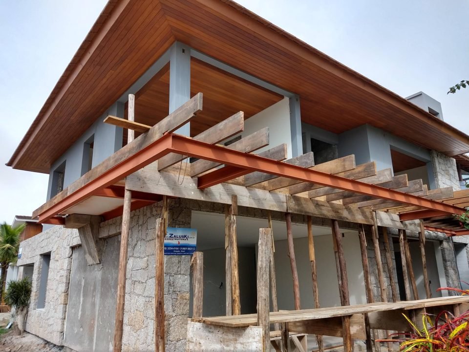 Construtora em Porto Belo – 30 anos de experiência